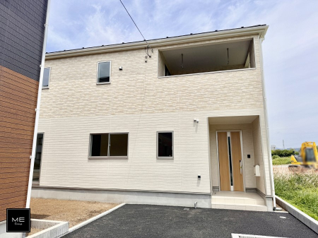 現地外観写真 外観■暮らしを彩る充実した設備仕様が備わった住まい
