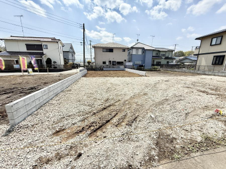 周辺環境 中学校 1600m 八王子市立川口中学校