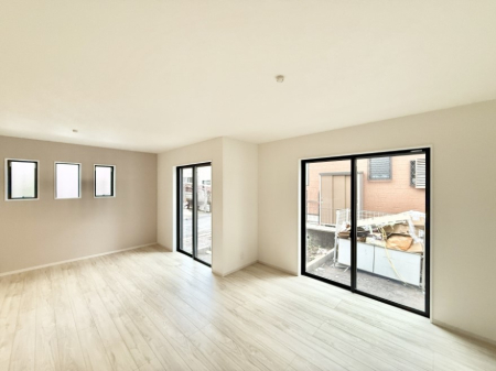 ���r���O ���������ƕ���������A�����b�N�X�ł�����