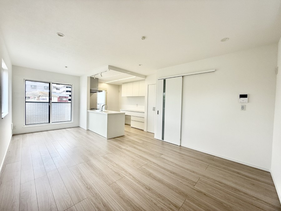 rO Cɓ̏ꏊŁÂтƂԂ