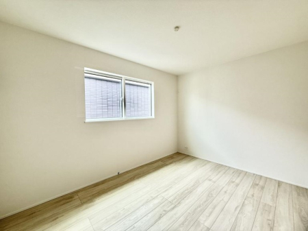 その他内観 内装■落ち着いた色合いのお部屋で穏やかな時間を楽しめます