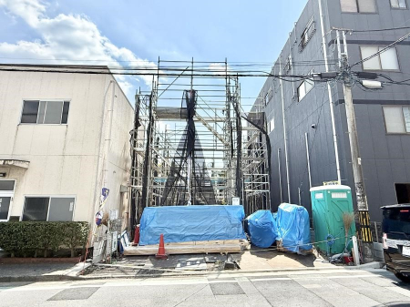 現地外観写真 外観■家族みんなが笑顔で過ごせる、安心感のある住まい