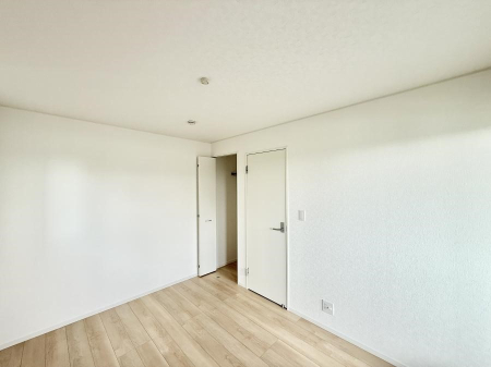 その他内観 内装■落ち着いた雰囲気のお部屋で心が安らぐ空間