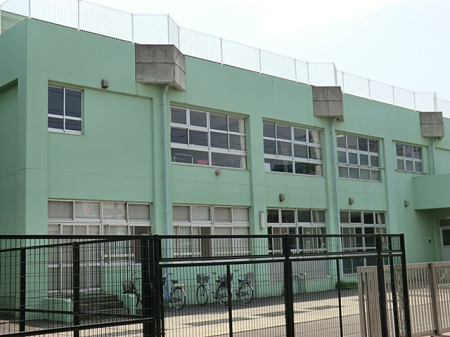 周辺環境 中学校 1500m 厚木市立厚木中学校