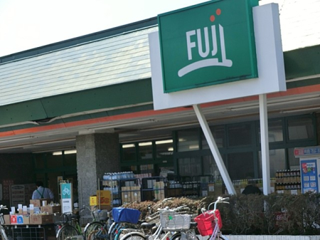 周辺環境 スーパー 800m FUJI 鶴嶺店