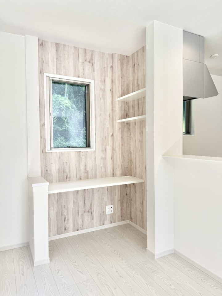 rO ql̃rOwKe[NȂǂɗpłX^fBJE^[Xy[X  