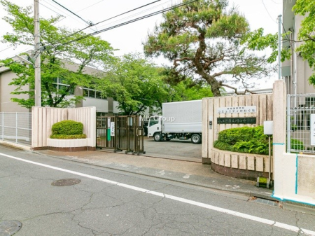 周辺環境 中学校 1146m 八王子市立川口中学校