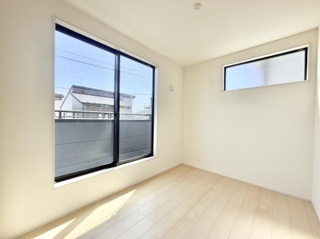 その他内観 内装■落ち着いた色合いのお部屋で穏やかな時間を楽しめます