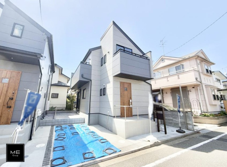 現地外観写真 外観■家族みんなが笑顔で過ごせる、安心感のある住まい