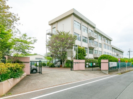 周辺環境 中学校 1730m 八王子市立ひよどり中学校