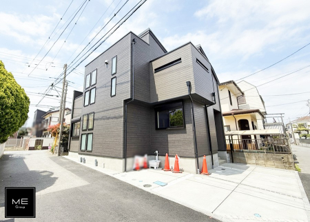 現地外観写真 外観■暮らしを彩る充実した設備仕様が備わった住まい