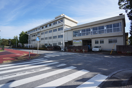 周辺環境 小学校 1390m 小田原市立東富水小学校