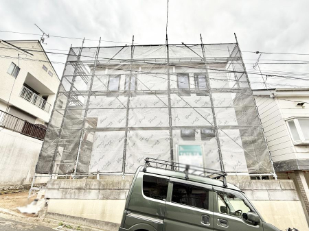 周辺環境 中学校 900m 横浜市立上永谷中学校