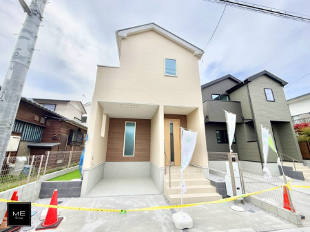 現地外観写真 外観■暮らしを彩る充実した設備仕様が備わった住まい
