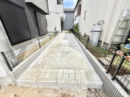 周辺環境 病院 1600m 茅ヶ崎市立病院