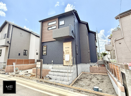 現地外観写真 外観■家族みんなが笑顔で過ごせる、安心感のある住まい
