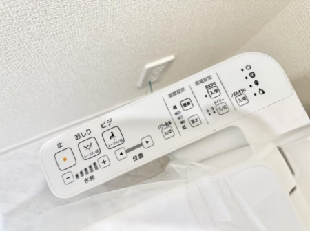 その他内観 設備■便座の温かさと洗浄機能で快適に