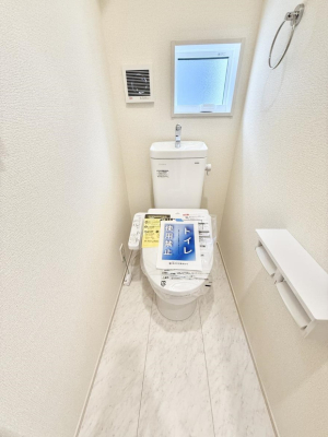 トイレ 内装■使いやすさと清潔感にこだわった空間