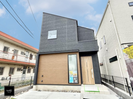 現地外観写真 外観■暮らしを彩る充実した設備仕様が備わった住まい