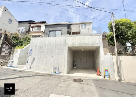 現地外観写真 外観■暮らしを彩る充実した設備仕様が備わった住まい