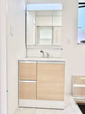 洗面台・洗面所 内装■朝の準備がスムーズにできる広さです