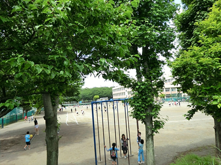 周辺環境 小学校 800m 大和市立福田小学校
