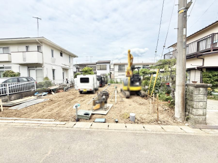 周辺環境 駅 1100m 小田急小田原線「伊勢原」駅