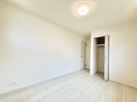その他内観 内装■落ち着いた雰囲気のお部屋で心が安らぐ空間