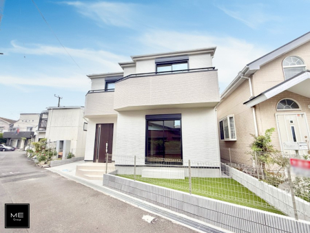 現地外観写真 外観■暮らしを彩る充実した設備仕様が備わった住まい