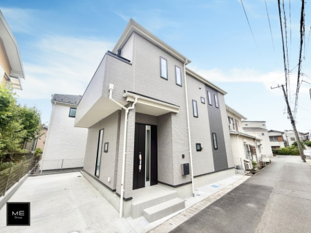 現地外観写真 外観■暮らしを豊かにする充実した仕様設備で快適に