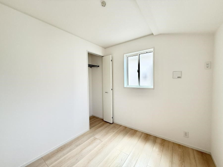 子供部屋 内装■プライベート空間として静かで落ち着いた環境を提供してくれます