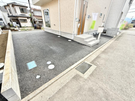  外観■快適な駐車スペースで安心