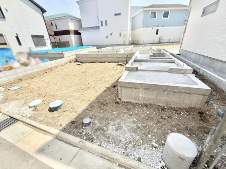 現地外観写真 外観■暮らしを彩る充実した設備仕様が備わった住まい