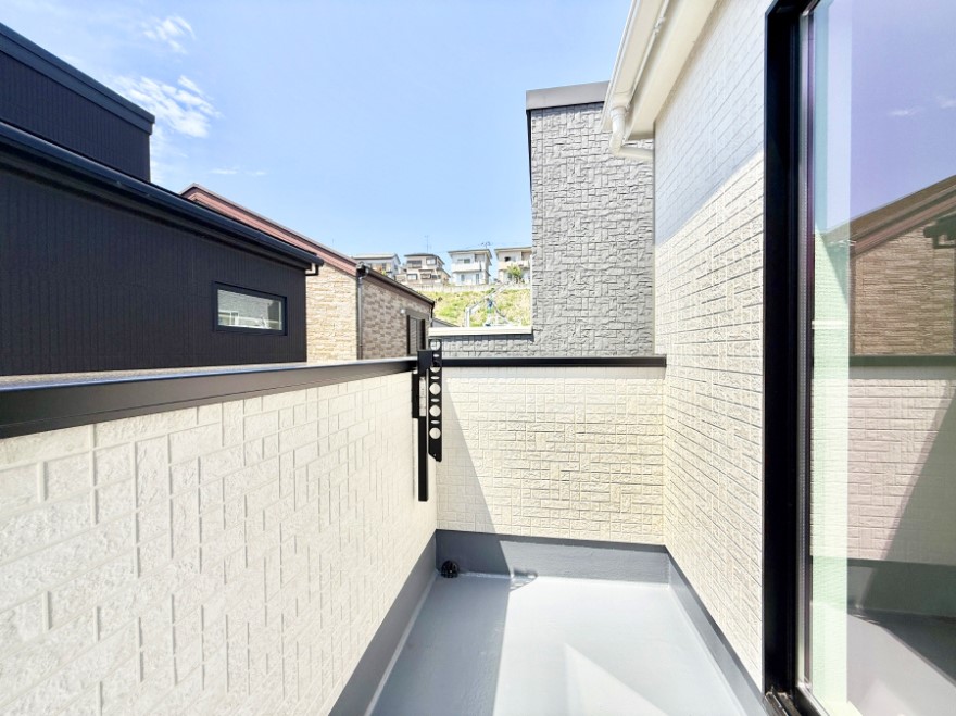 oRj[  G߂̈ڂ낢JIȋԂł