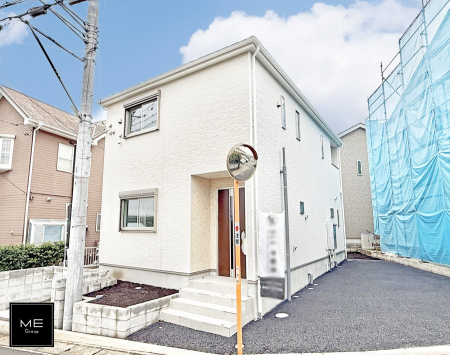 現地外観写真 外観■家族みんなが笑顔で過ごせる、安心感のある住まい