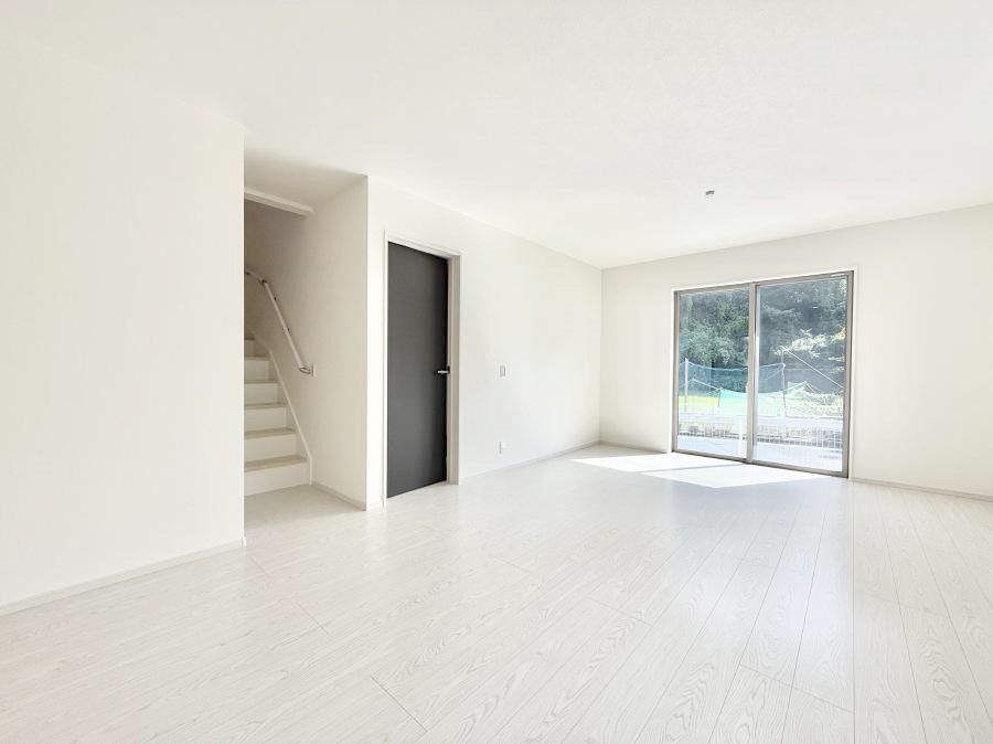 rO VvґA؂ȐlƉ߂Sقǂ