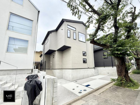 現地外観写真 外観■暮らしを豊かにする充実した仕様設備で快適に