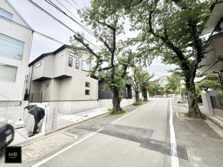 現地外観写真 外観■この道を歩けば、毎日が少し特別になる