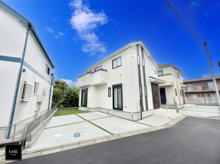 現地外観写真 外観■暮らしを彩る充実した設備仕様が備わった住まい