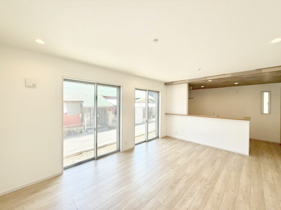 rO VvґA؂ȐlƉ߂Sقǂ