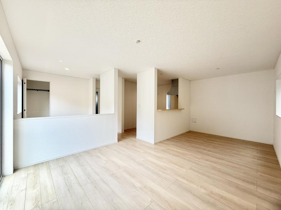 rO 났ƏΊ炪W܂AS܂郊rO