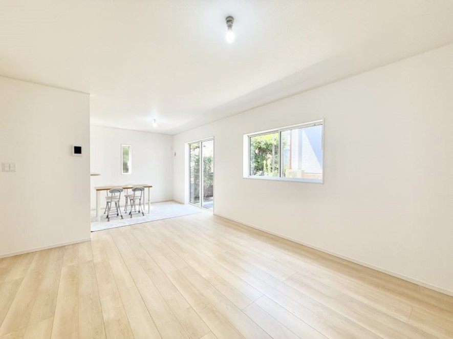 ���r���O ���������C�ɓ���̏ꏊ�ŁA�̂�т�Ƃ������Ԃ�