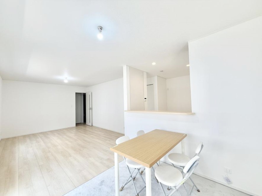 ���̑����� �������Ƒ��̏Ί炪���ӂ��A���났�̋��