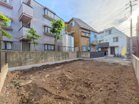 現地外観写真 外観■暮らしを彩る充実した設備仕様が備わった住まい