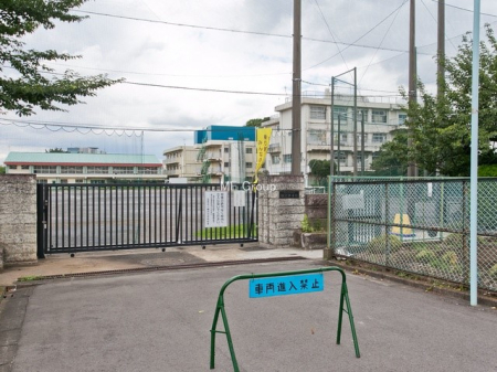 周辺環境 中学校 600m 西東京市立柳沢中学校