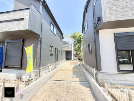 現地外観写真 外観■家族みんなが笑顔で過ごせる、安心感のある住まい