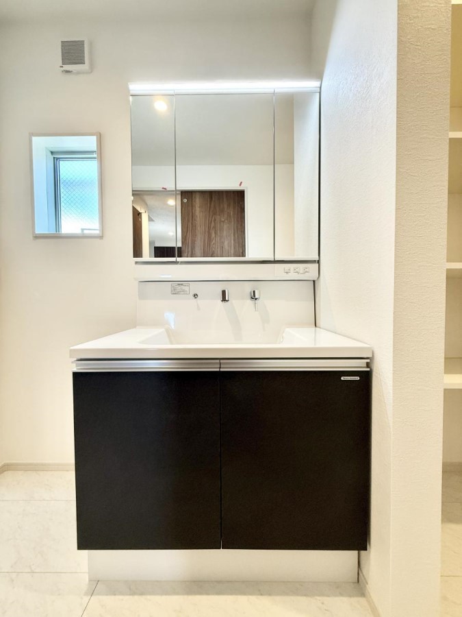 ���ʑ�E���ʏ� ����