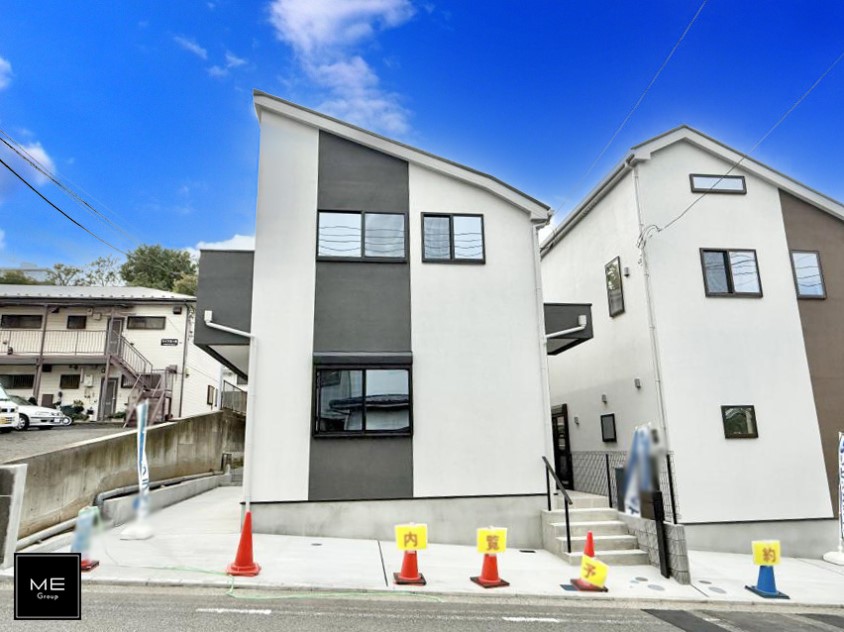 nOώʐ^ OρV炵n܂ꏊŁAƑJ[߂