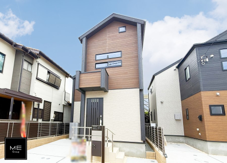 現地外観写真 外観■家族みんなが笑顔で過ごせる、安心感のある住まい