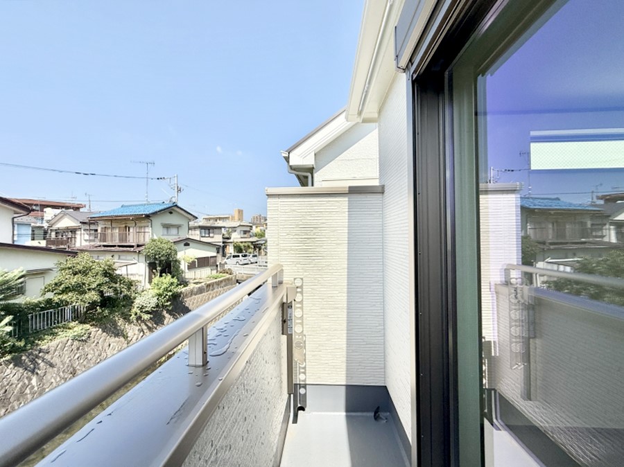 oRj[  G߂̈ڂ낢JIȋԂł